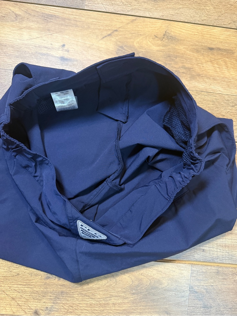 Columbia PFG Navy Blue Fishing Shorts Women's Size 12 - Picture 7 of 11